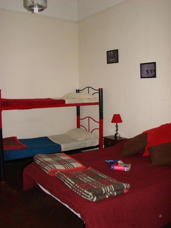 Petit Recoleta Hostel Buenos Aires Rum bild