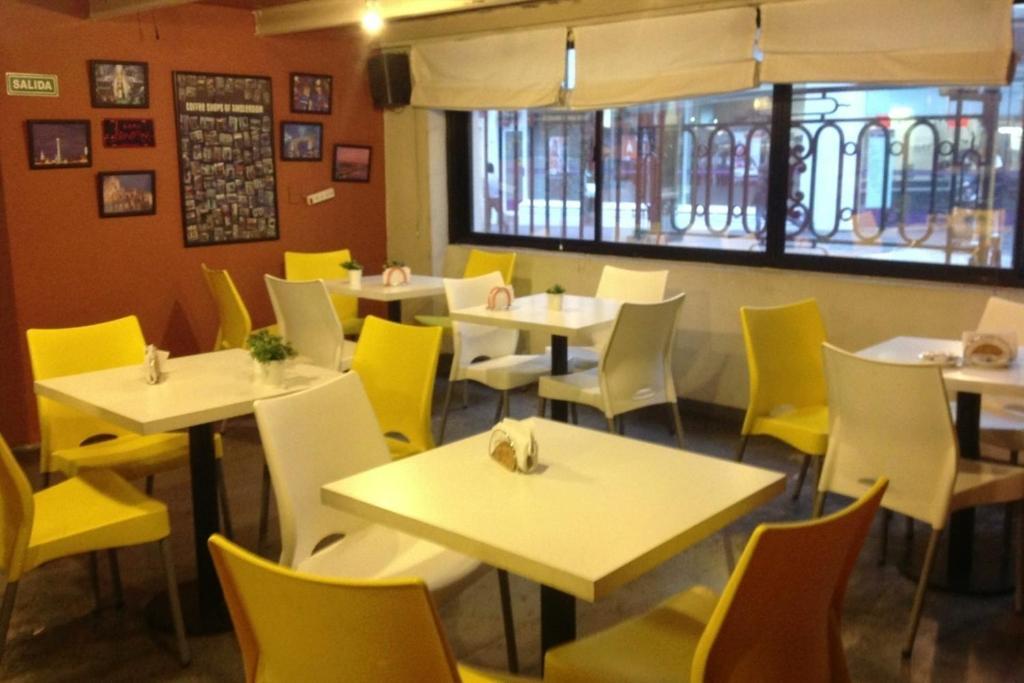 Petit Recoleta Hostel Buenos Aires Exteriör bild