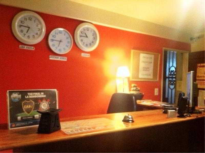 Petit Recoleta Hostel Buenos Aires Exteriör bild