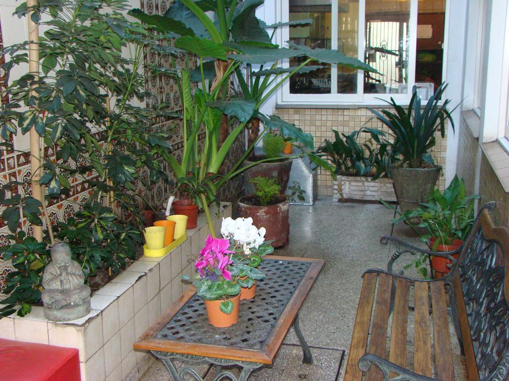 Petit Recoleta Hostel Buenos Aires Exteriör bild